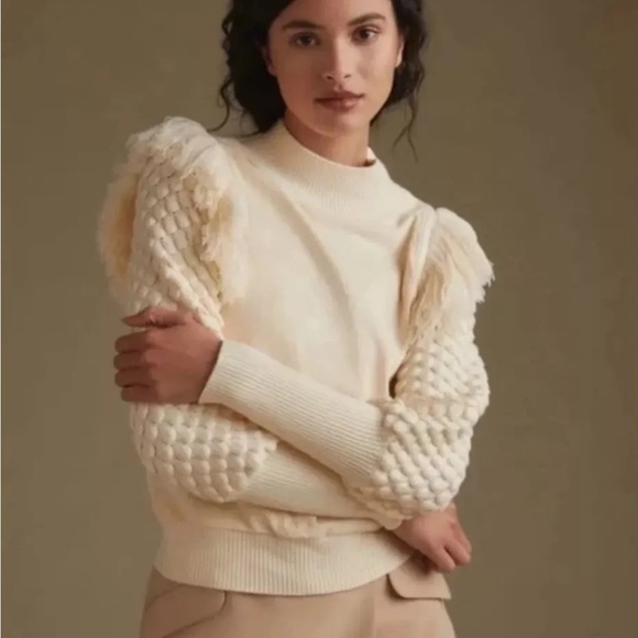 Anthropologie DOLAN Woman's Ivory Fringed Sweater in Cream Medium EUC - Picture 1 of 16